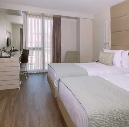 Ac Macka 4* Istanbul