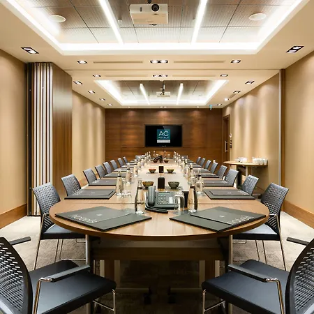 Ξενοδοχείο Ac Macka 4*